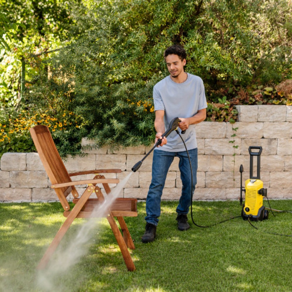 Karcher K3 Home Pressure Washer | 1.676-355.0